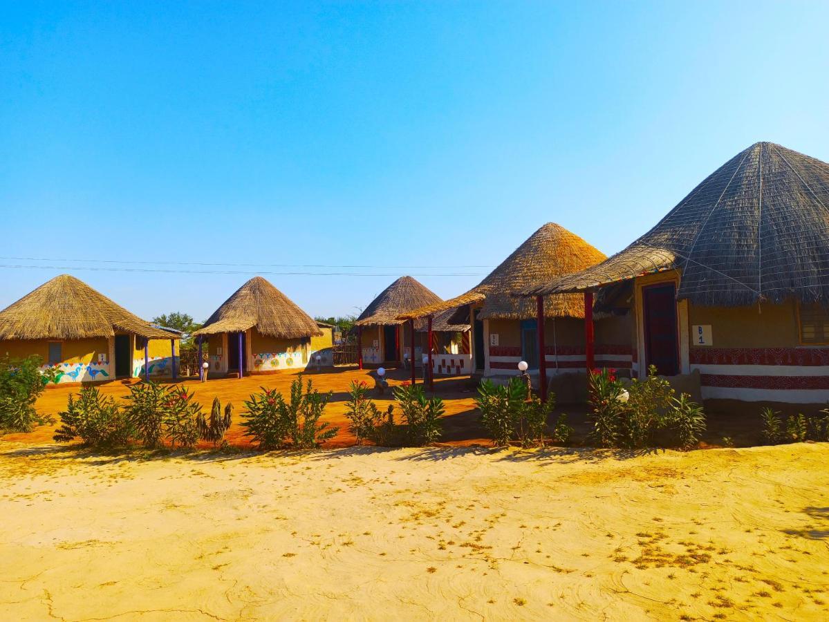 Kutir Craft Village Resort Bherandiala Екстер'єр фото
