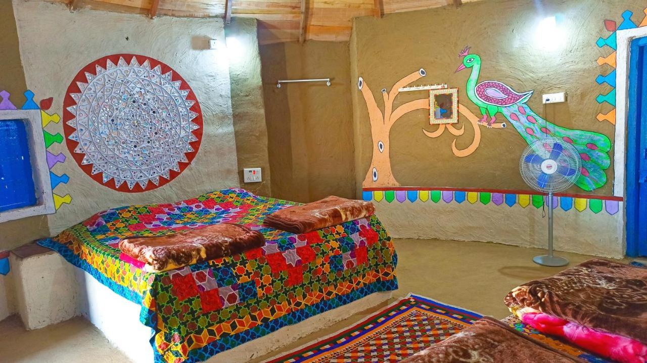 Kutir Craft Village Resort Bherandiala Екстер'єр фото