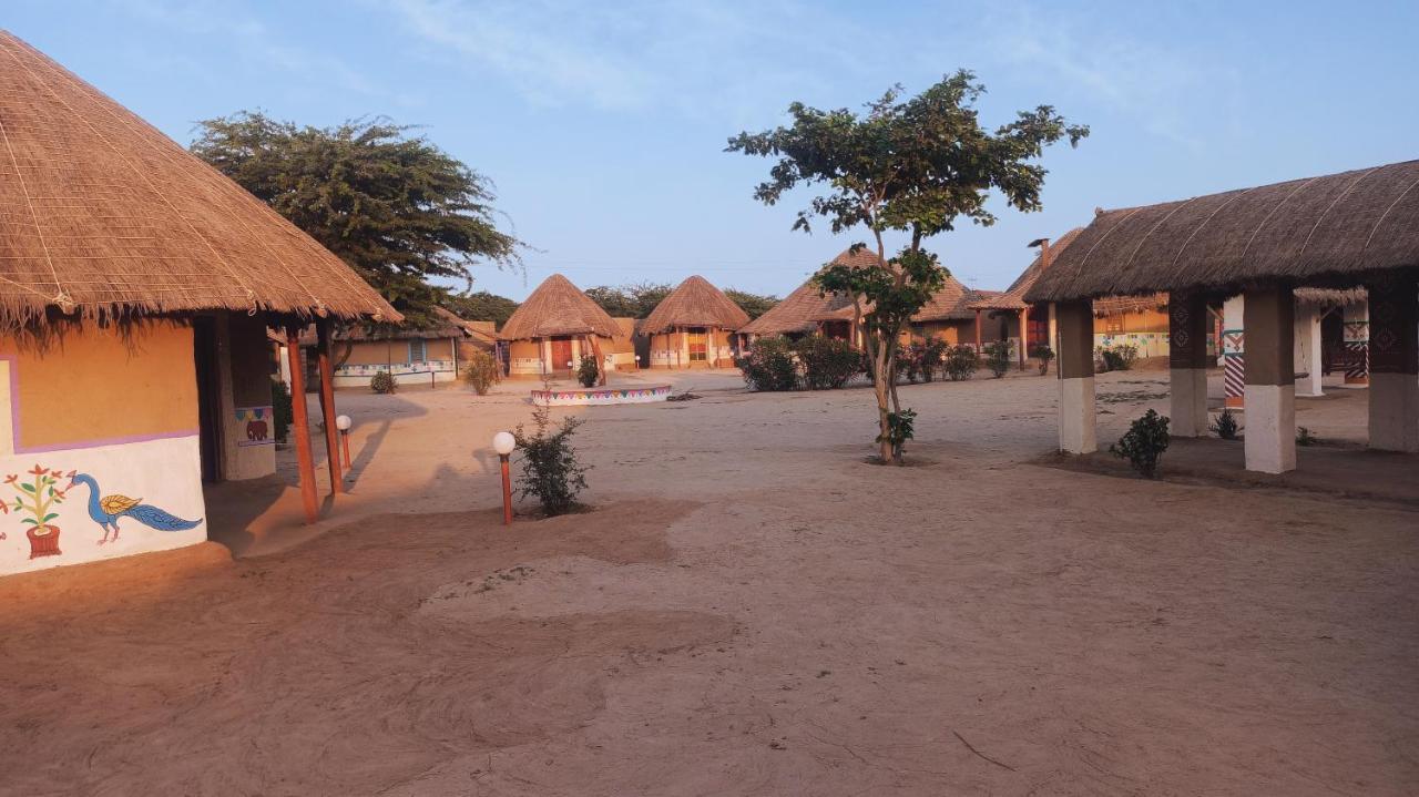 Kutir Craft Village Resort Bherandiala Екстер'єр фото