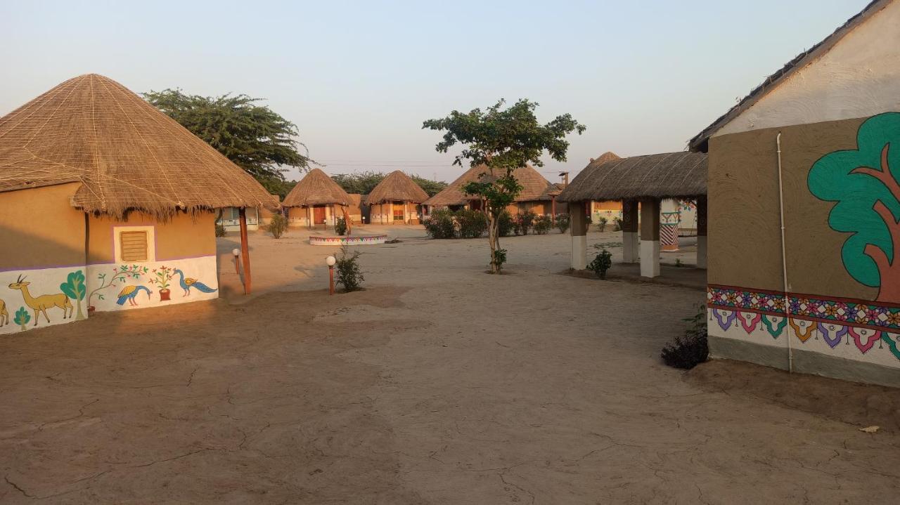 Kutir Craft Village Resort Bherandiala Екстер'єр фото