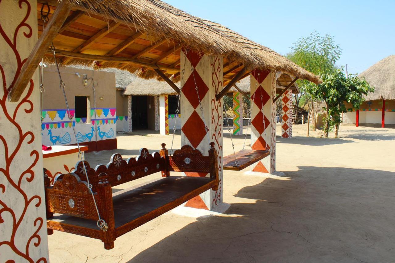 Kutir Craft Village Resort Bherandiala Екстер'єр фото