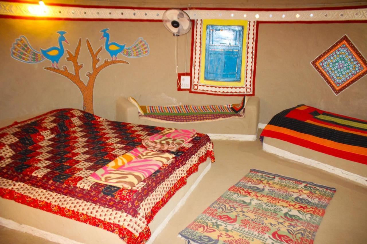 Kutir Craft Village Resort Bherandiala Екстер'єр фото