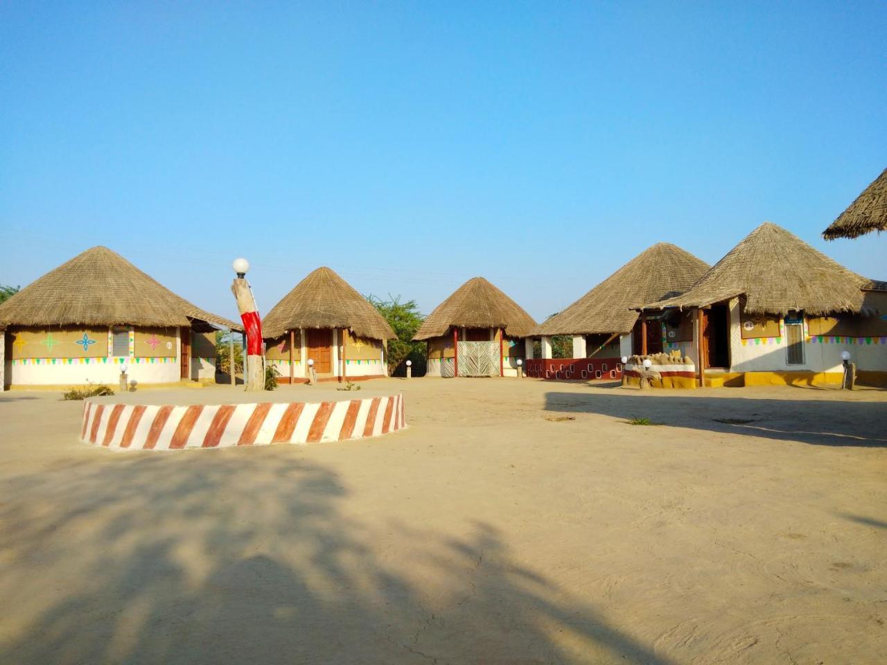 Kutir Craft Village Resort Bherandiala Екстер'єр фото